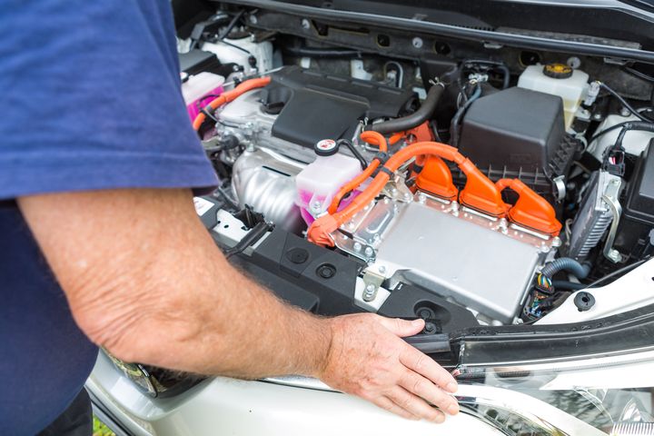Hybrid Maintenance In Aurora, CO Hybrid Maintenance In Aurora, CO